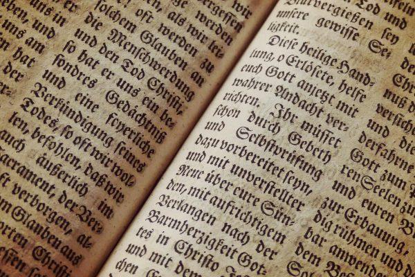 Bible 1960635 1920