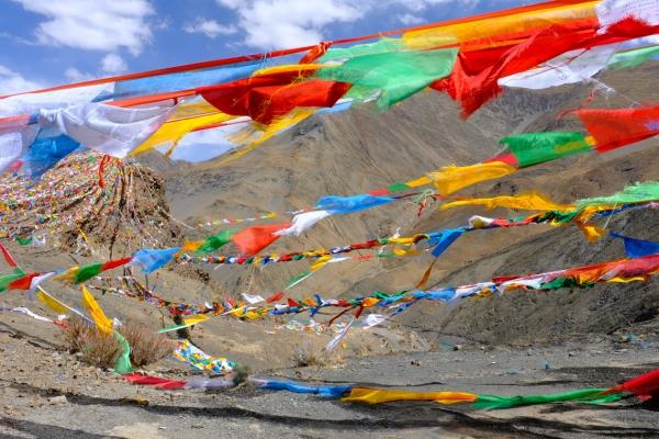 TIBET – STREHA SVETA